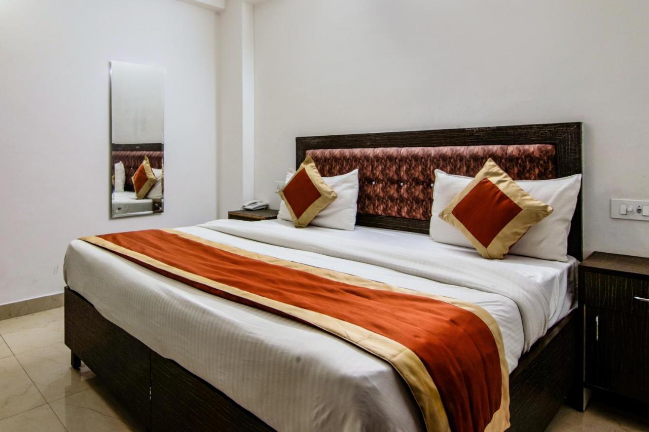 Hotel The Ocean Near Igi Airport Nowe Delhi Zewnętrze zdjęcie