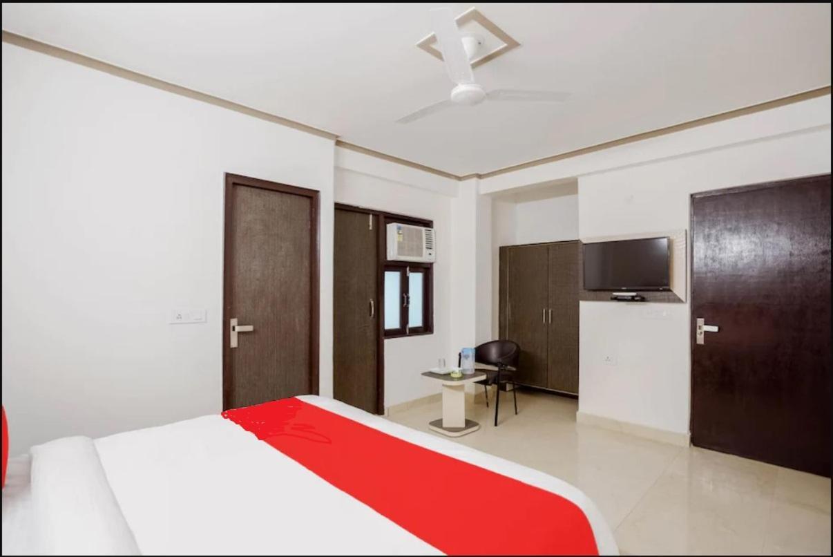 Hotel The Ocean Near Igi Airport Nowe Delhi Zewnętrze zdjęcie